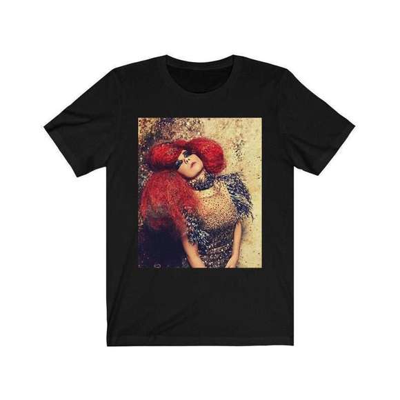 Gildan Tops - Bjork T Shirt Music Singer